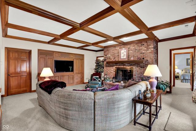 204 S Creedmoor Way, Anderson, IN 46011