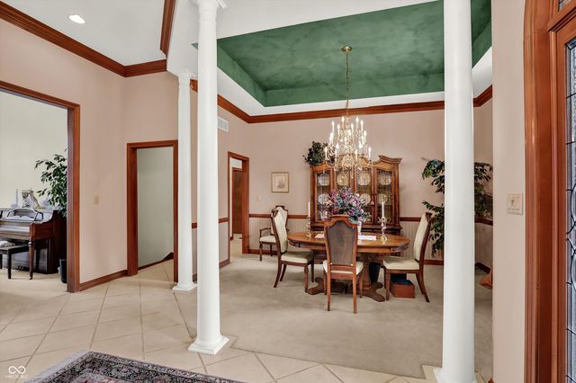 204 S Creedmoor Way, Anderson, IN 46011