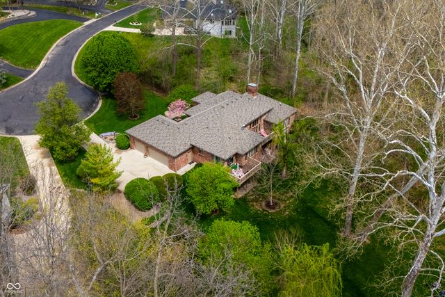 204 S Creedmoor Way, Anderson, IN 46011