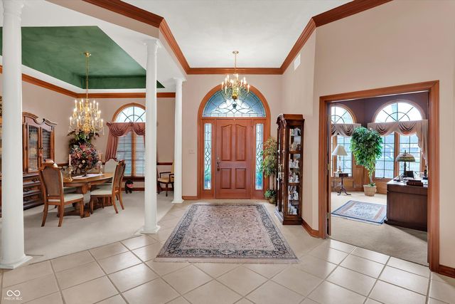 204 S Creedmoor Way, Anderson, IN 46011