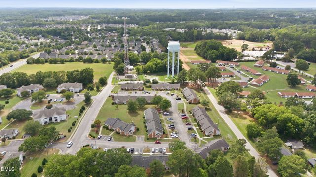 200 Old Spring Hill Lane, Fuquay Varina, NC 27526