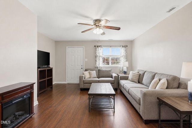 200 Old Spring Hill Lane, Fuquay Varina, NC 27526