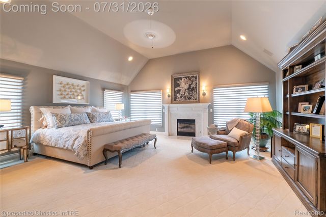 825 Hazelwood Street, Birmingham, MI 48009