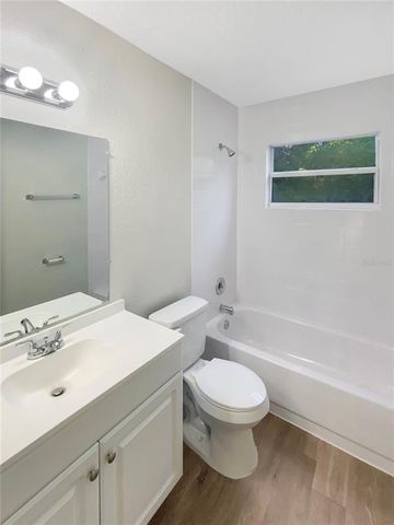 1736 TAYLOR LAKE PLACE, Largo, FL 33778