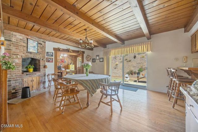 580 Mountain Green Drive, Calabasas, CA 91302