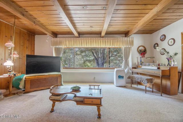 580 Mountain Green Drive, Calabasas, CA 91302