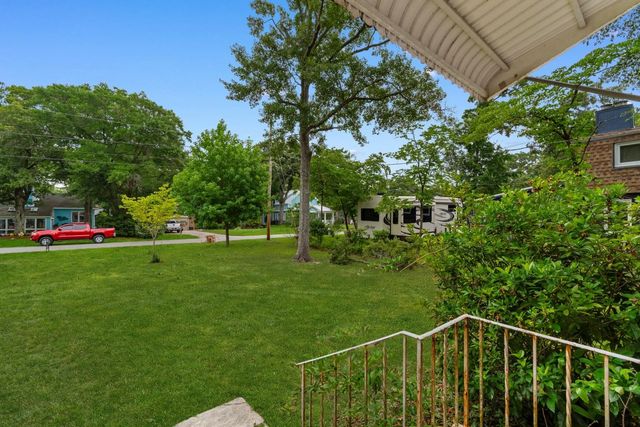 613 3rd Ave. N, Surfside Beach, SC 29575