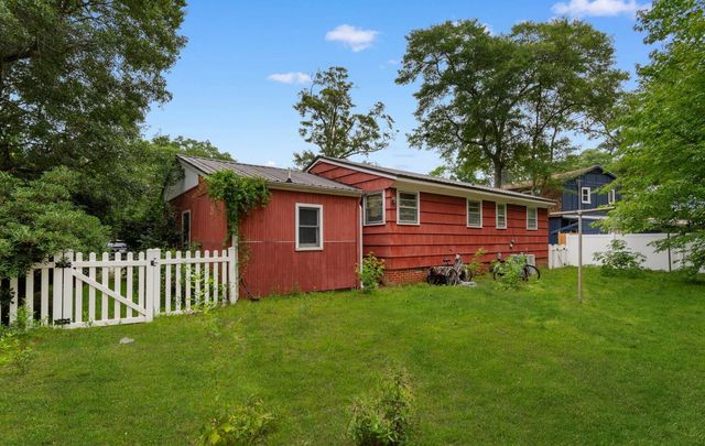 613 3rd Ave. N, Surfside Beach, SC 29575