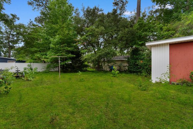 613 3rd Ave. N, Surfside Beach, SC 29575