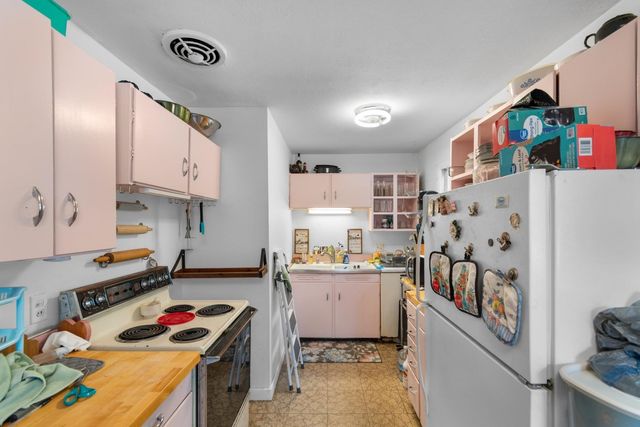 613 3rd Ave. N, Surfside Beach, SC 29575