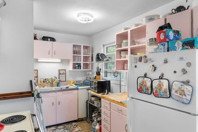 613 3rd Ave. N, Surfside Beach, SC 29575