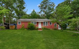 613 3rd Ave. N, Surfside Beach, SC 29575