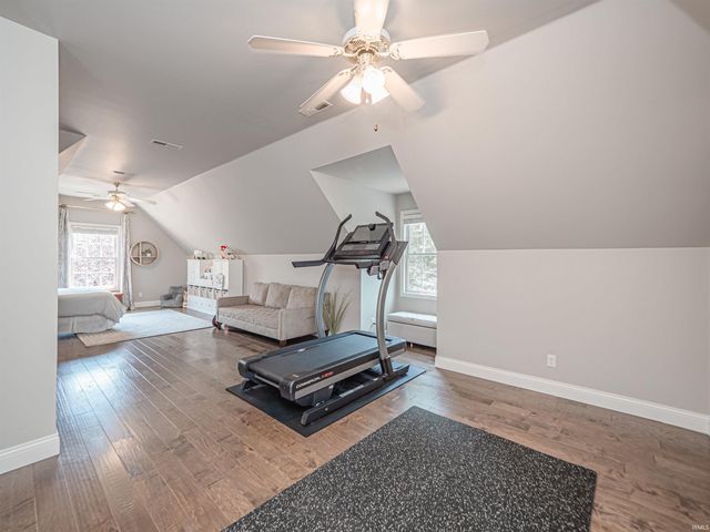 4529 Bridgestone Boulevard, Newburgh, IN 47630