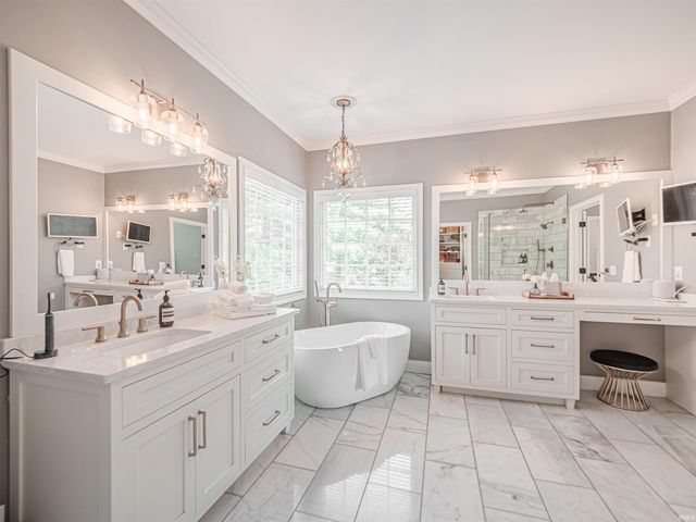 4529 Bridgestone Boulevard, Newburgh, IN 47630