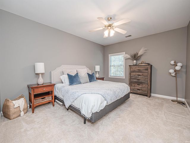 4529 Bridgestone Boulevard, Newburgh, IN 47630