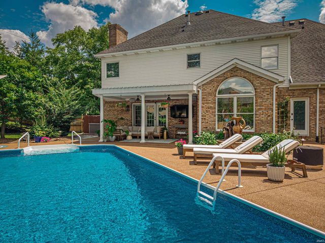 4529 Bridgestone Boulevard, Newburgh, IN 47630