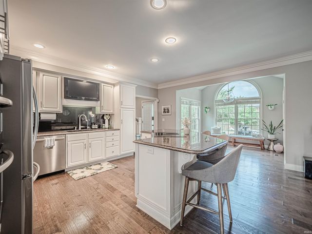 4529 Bridgestone Boulevard, Newburgh, IN 47630