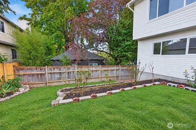 10238 Renton Avenue S, Seattle, WA 98178