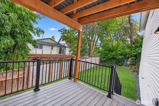 10238 Renton Avenue S, Seattle, WA 98178