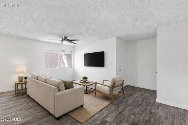 5525 E THOMAS Road C4, Phoenix, AZ 85018