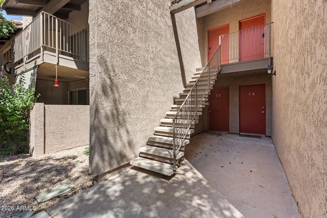5525 E THOMAS Road C4, Phoenix, AZ 85018