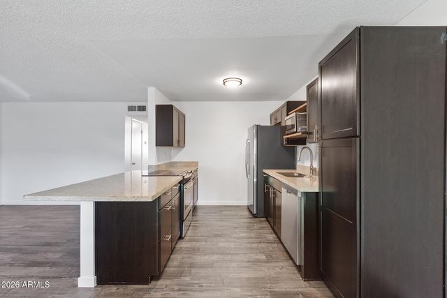 5525 E THOMAS Road C4, Phoenix, AZ 85018