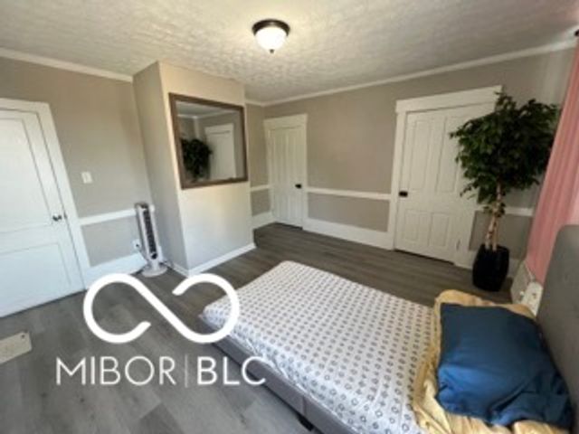 120 W 5th Street, Anderson, IN 46016