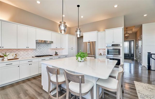 487 Cambridge Manor Drive, Wentzville, MO 63385