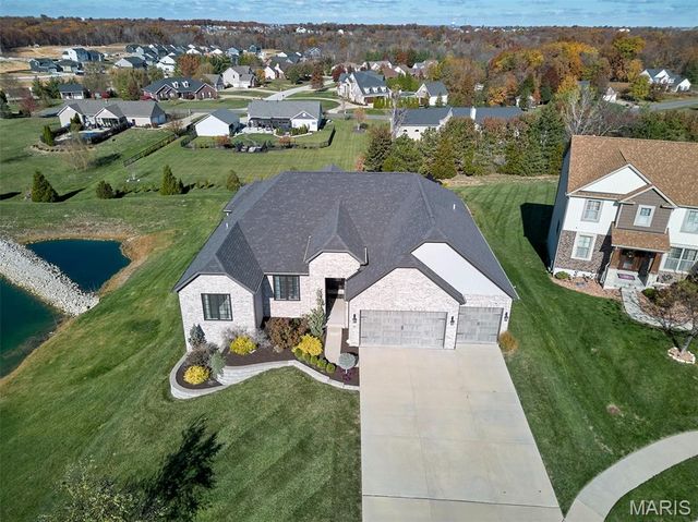 487 Cambridge Manor Drive, Wentzville, MO 63385