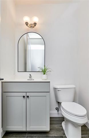 487 Cambridge Manor Drive, Wentzville, MO 63385