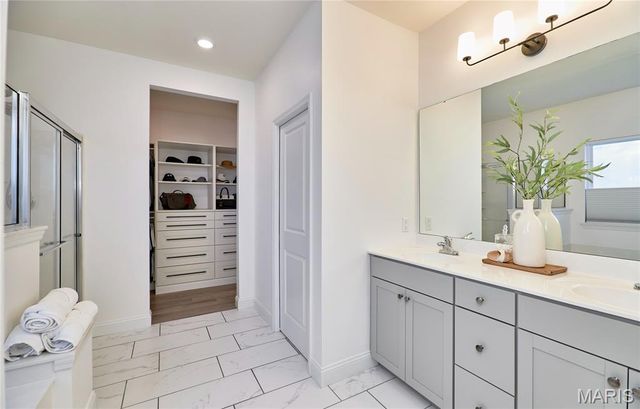 487 Cambridge Manor Drive, Wentzville, MO 63385