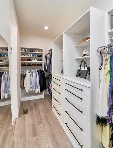 487 Cambridge Manor Drive, Wentzville, MO 63385