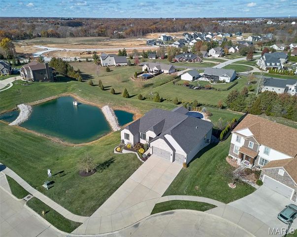 487 Cambridge Manor Drive, Wentzville, MO 63385