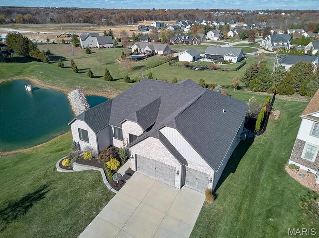 487 Cambridge Manor Drive, Wentzville, MO 63385
