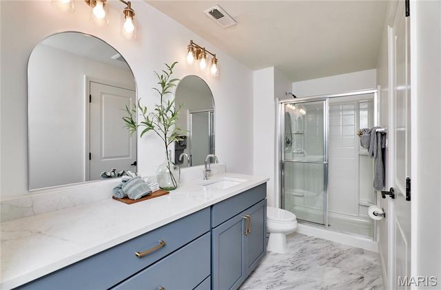 487 Cambridge Manor Drive, Wentzville, MO 63385