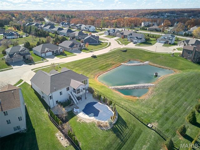 487 Cambridge Manor Drive, Wentzville, MO 63385