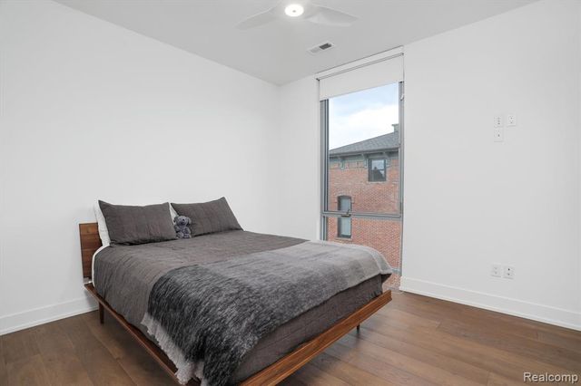 245 Alfred Street, Detroit, MI 48201