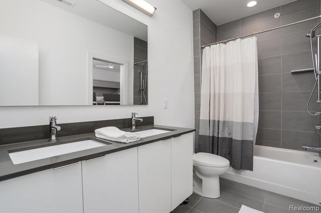 245 Alfred Street, Detroit, MI 48201