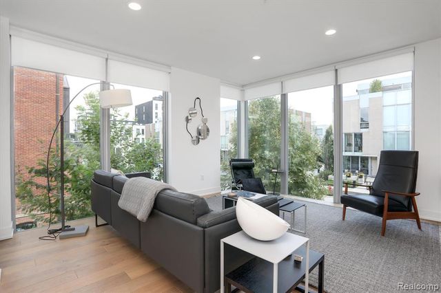 245 Alfred Street, Detroit, MI 48201