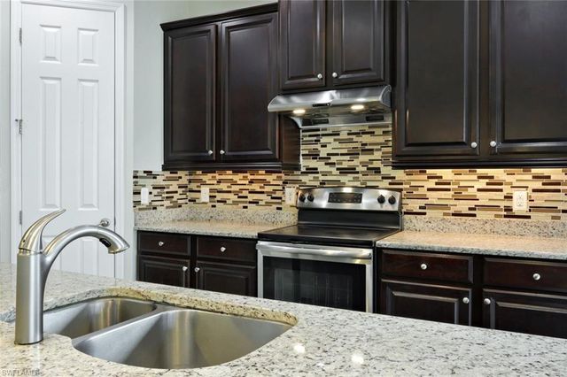 8649 Banyan Bay BLVD, Fort Myers, FL 33908