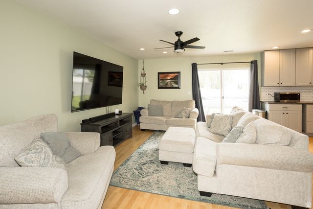 2149 E EAGLE CREST WAY, Eagle Mountain, UT 84005