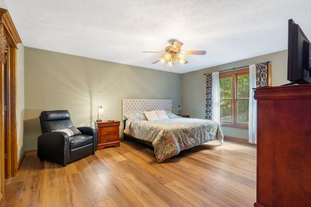 5111 S Clay Avenue, Springfield, MO 65810