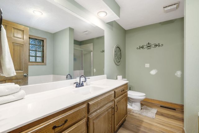 5111 S Clay Avenue, Springfield, MO 65810