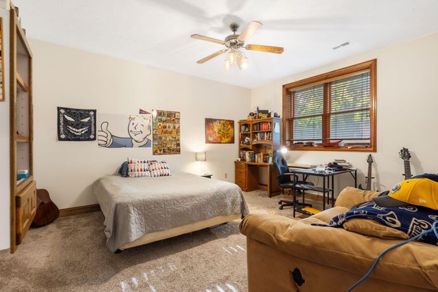 5111 S Clay Avenue, Springfield, MO 65810