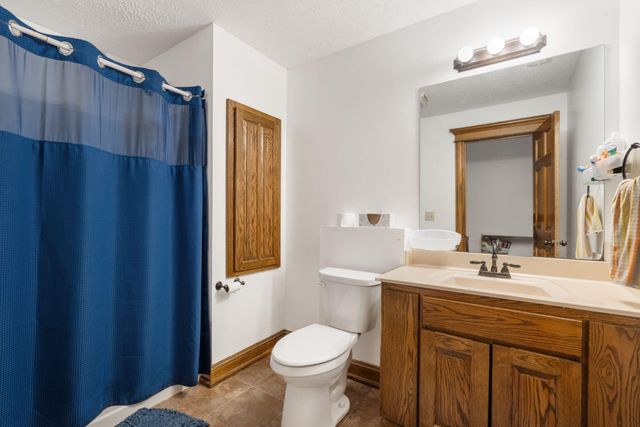 5111 S Clay Avenue, Springfield, MO 65810