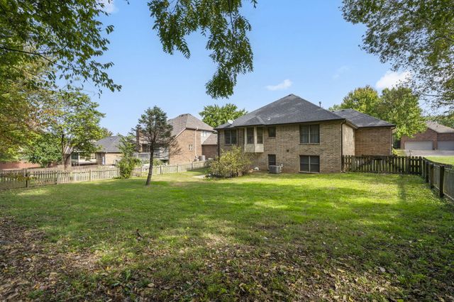 5111 S Clay Avenue, Springfield, MO 65810