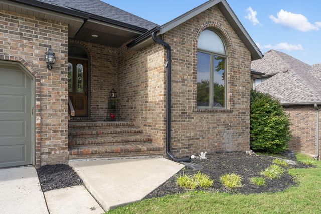 5111 S Clay Avenue, Springfield, MO 65810