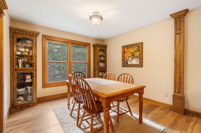 5111 S Clay Avenue, Springfield, MO 65810