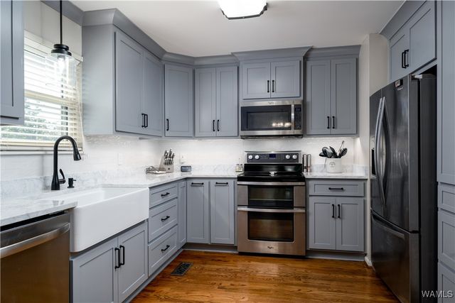 11991 GRANDVIEW, Northport, AL 35475