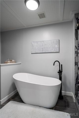 11991 GRANDVIEW, Northport, AL 35475